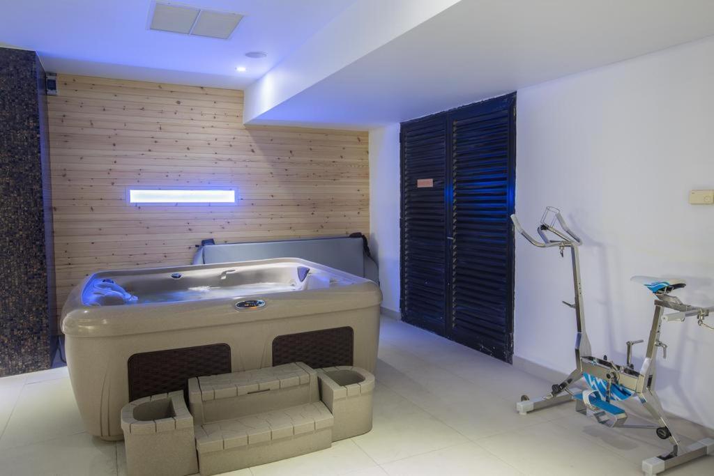 Napa Tsokkos Hotel Ajía Nápa Kültér fotó